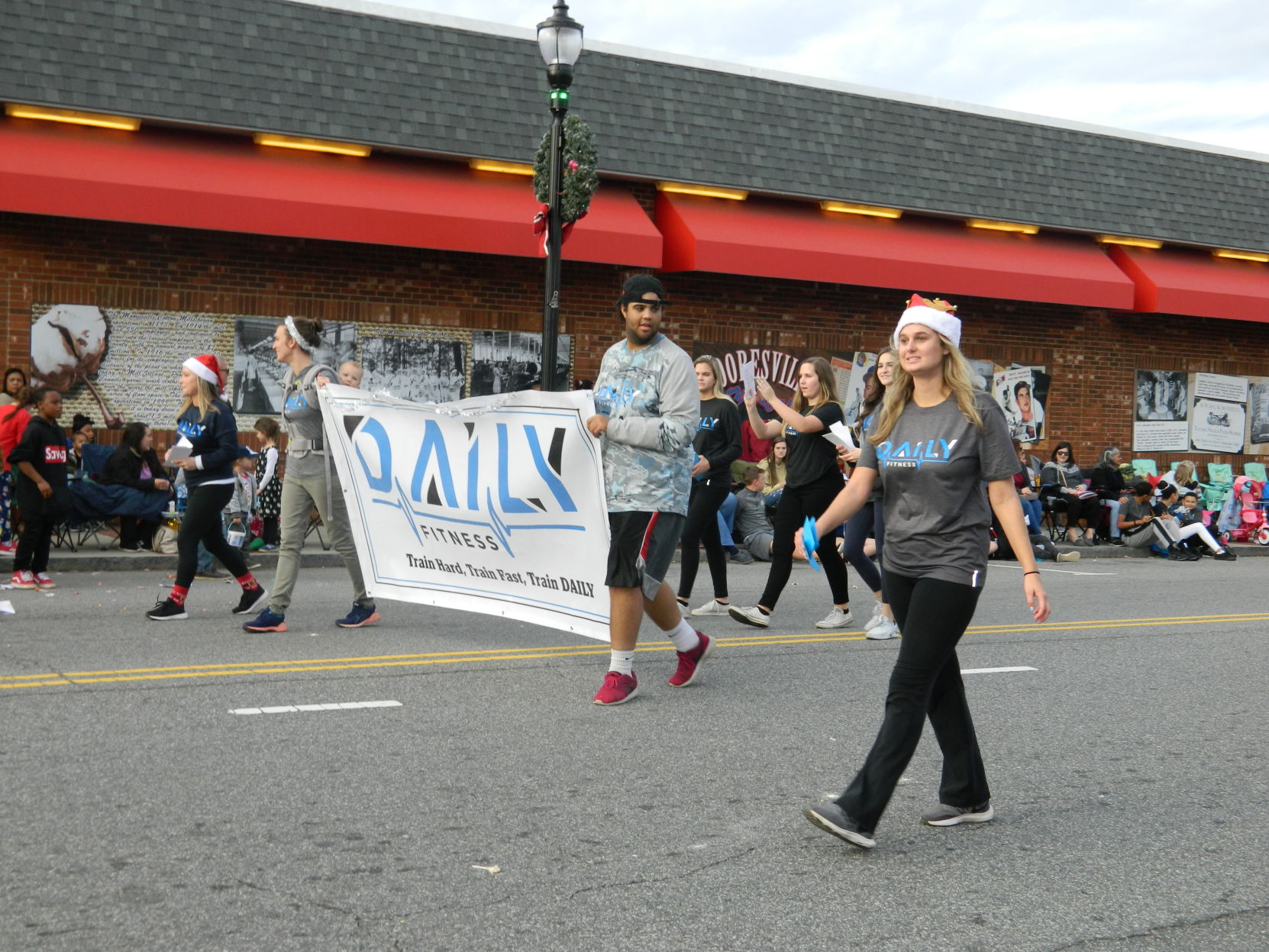 Mooresville Christmas Parade (334).JPG